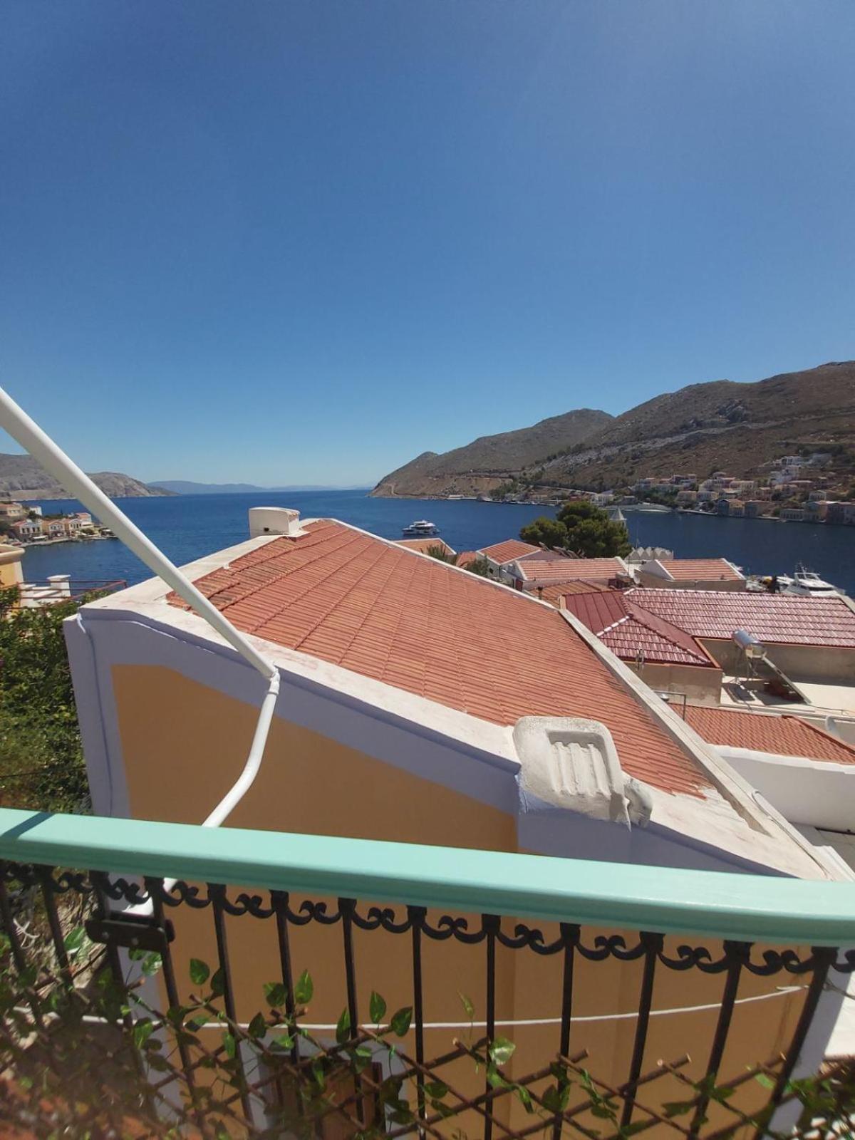 89 Steps Symi Apartment Exterior photo